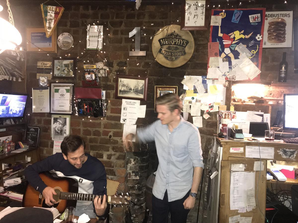 Embassie Backpackers Vandrerhjem Liverpool Eksteriør bilde